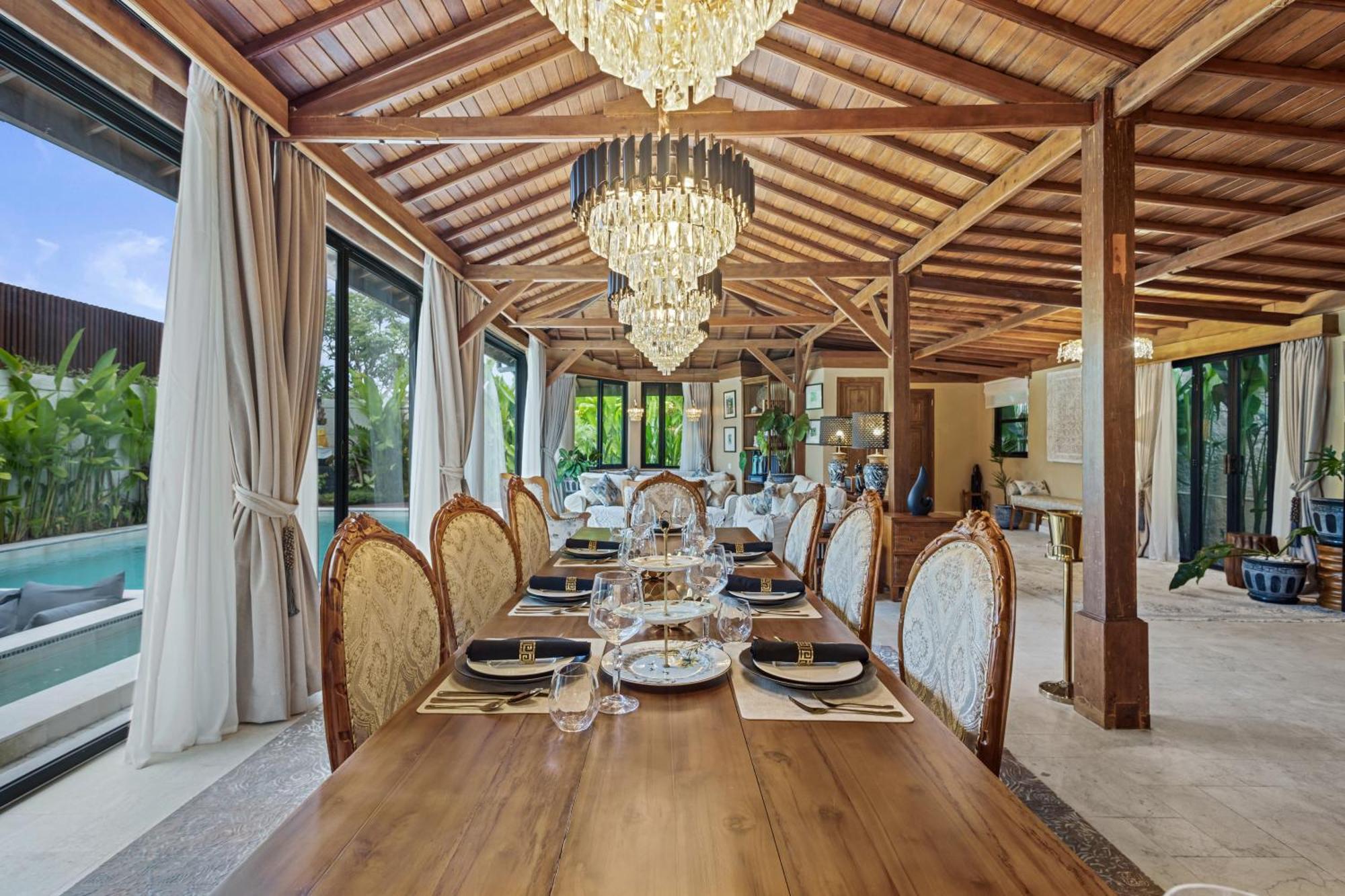 Luxurious Arakana With Pool Villa *
